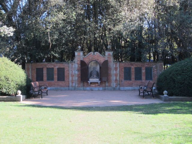 Shakespear Gatden photo by Jeremy Dalmas